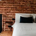 Le Garage de Charly Piscine, Sauna&Gym - Aux rêves des Champs Appartement *