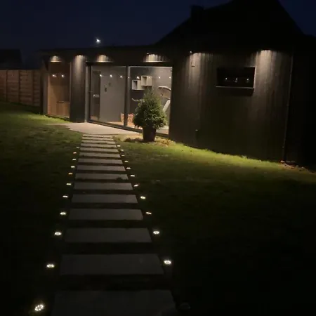 Le Garage De Charly Piscine, Sauna&gym - Aux Rêves Des Champs Eghezee
